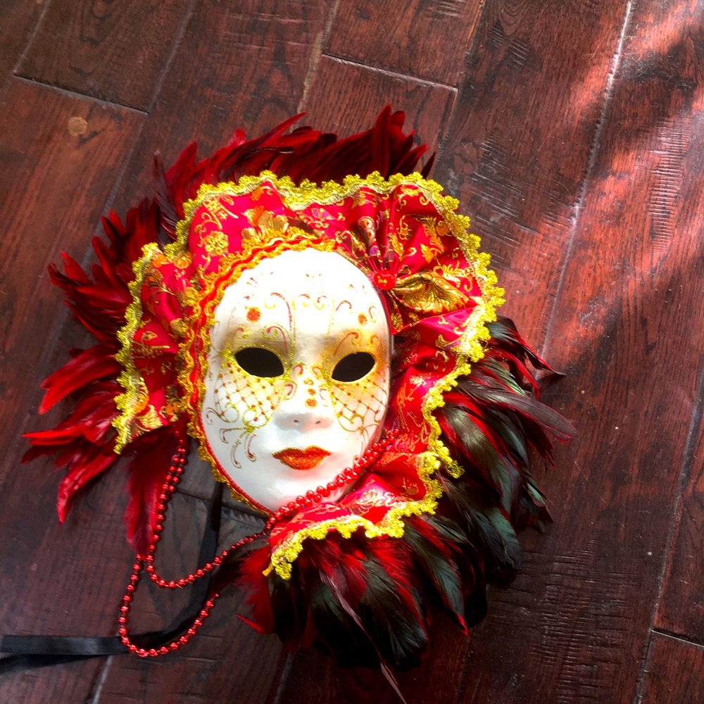 Masquerade Mask - Picture 4 of 4